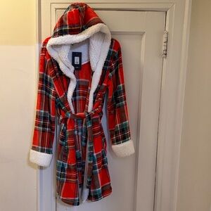 Cozy Red Plaid Robe with White Sherpa Lining